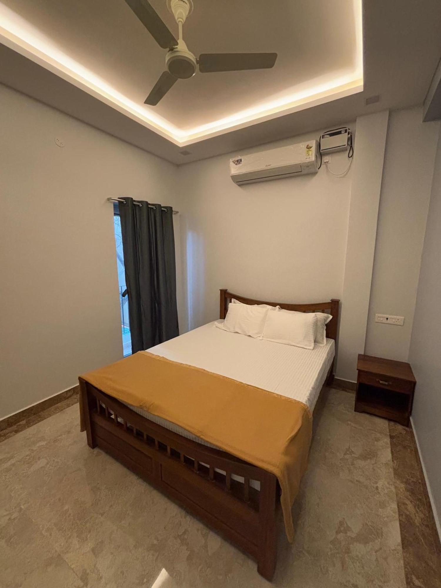 Srirangam Nandavanam Service Apartments Tiruchirappalli Экстерьер фото
