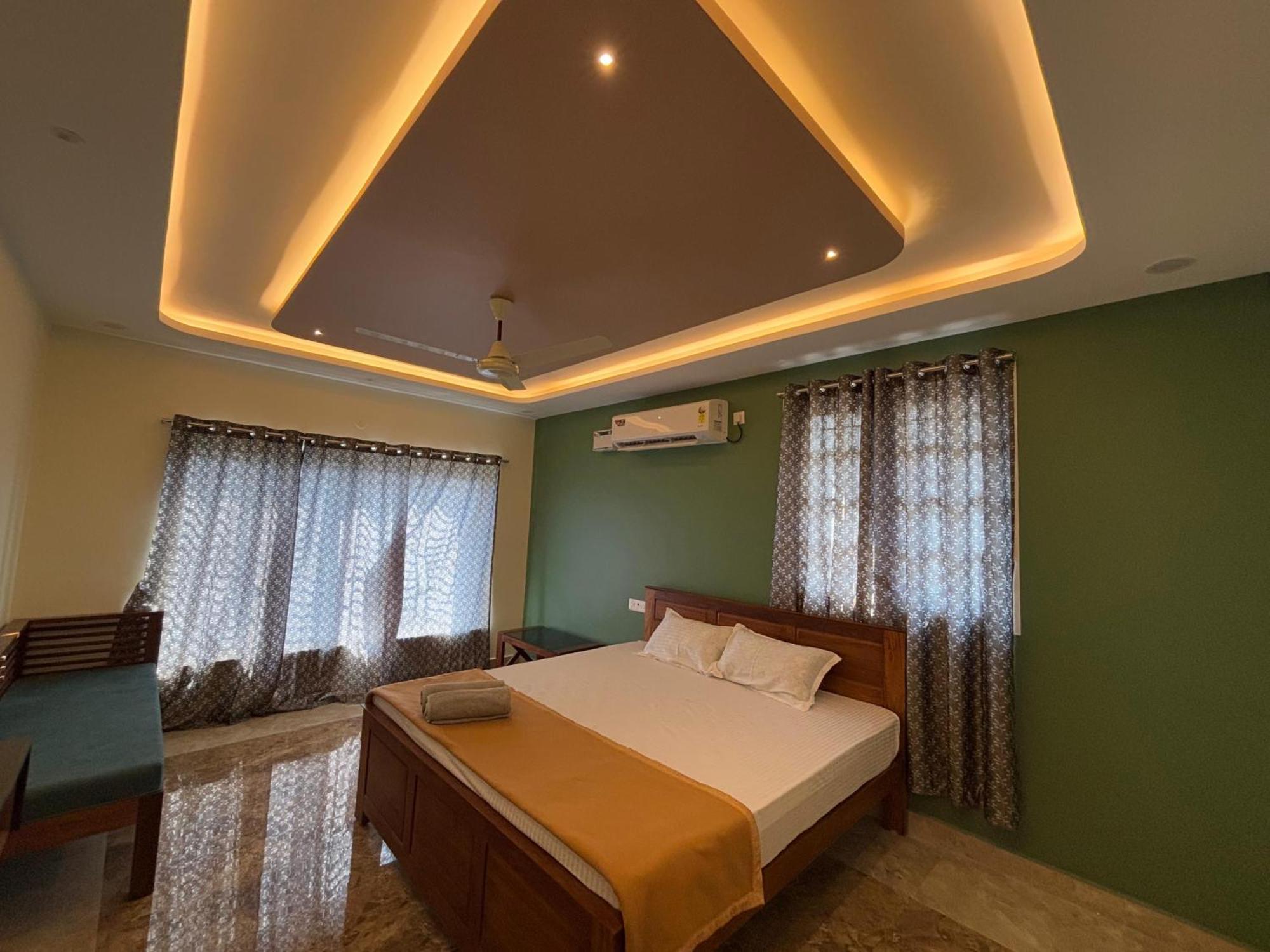 Srirangam Nandavanam Service Apartments Tiruchirappalli Экстерьер фото