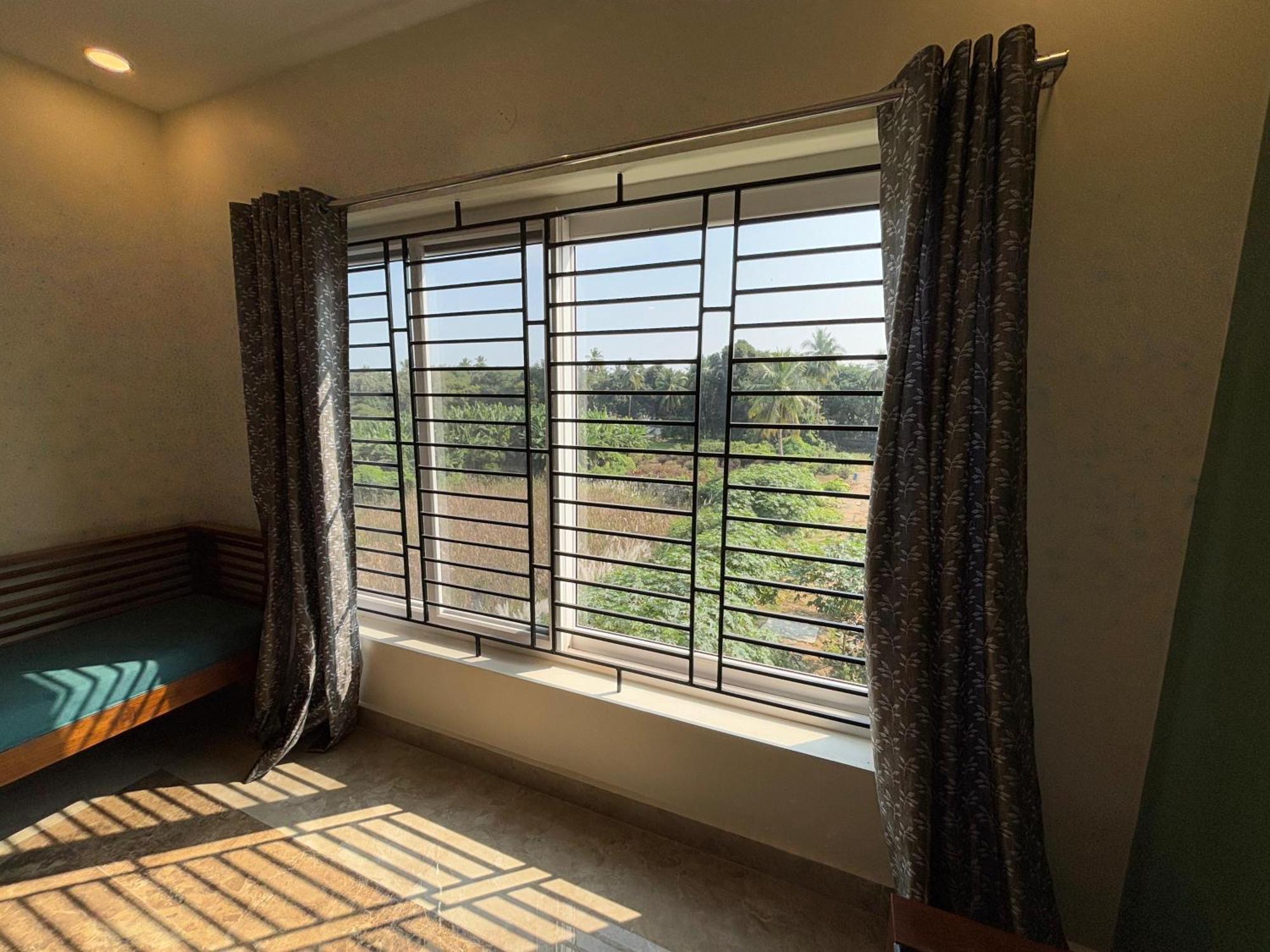 Srirangam Nandavanam Service Apartments Tiruchirappalli Экстерьер фото
