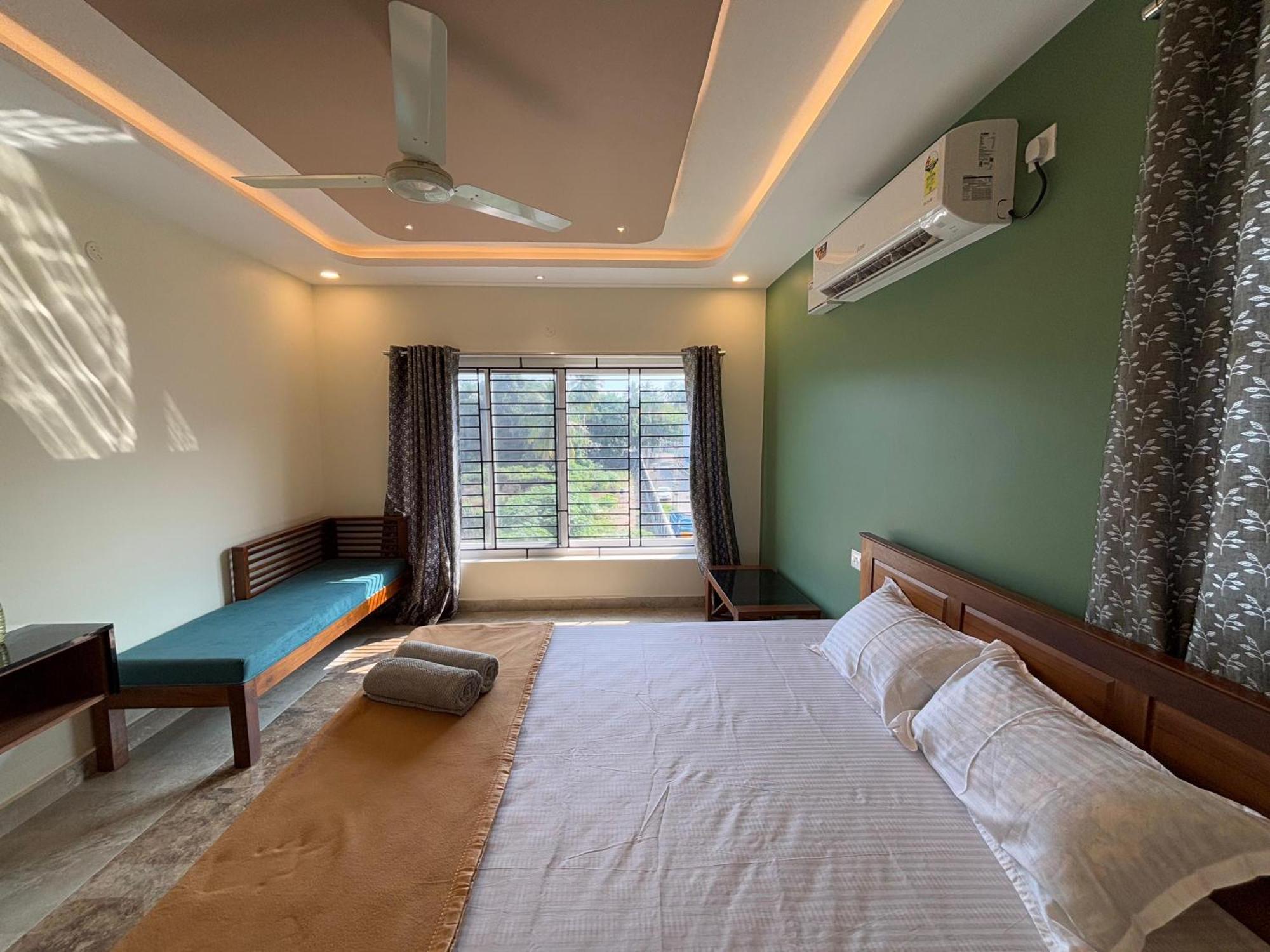 Srirangam Nandavanam Service Apartments Tiruchirappalli Экстерьер фото