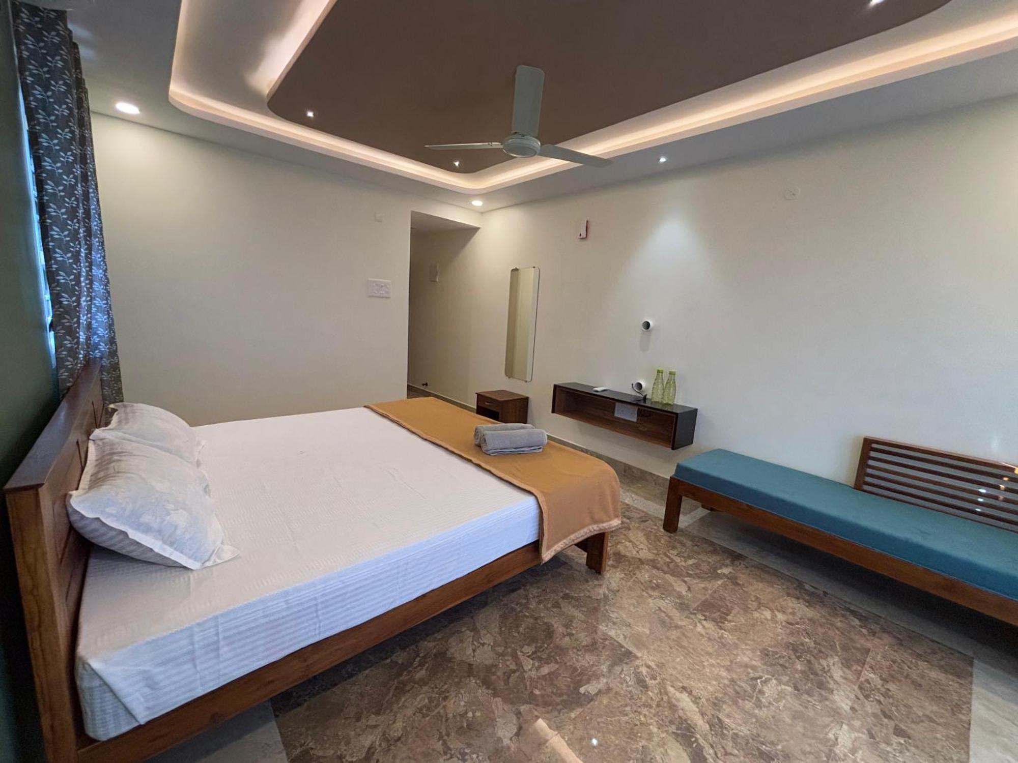 Srirangam Nandavanam Service Apartments Tiruchirappalli Экстерьер фото