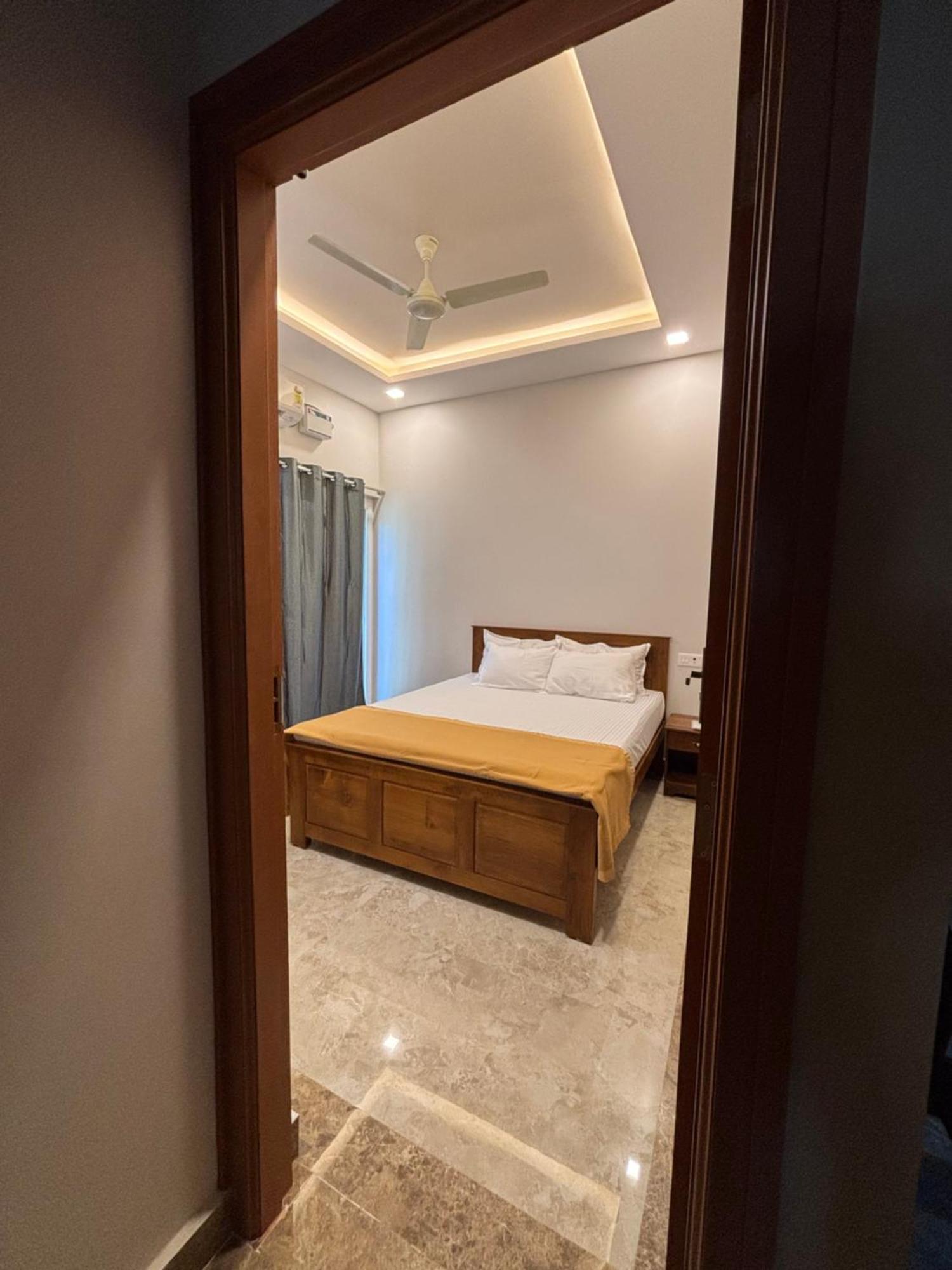 Srirangam Nandavanam Service Apartments Tiruchirappalli Экстерьер фото